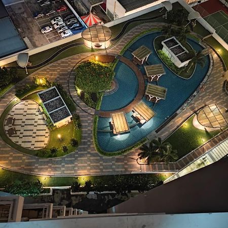 Loving&Comfy Ensuite By Crescent Bay جوهر بهرو المظهر الخارجي الصورة